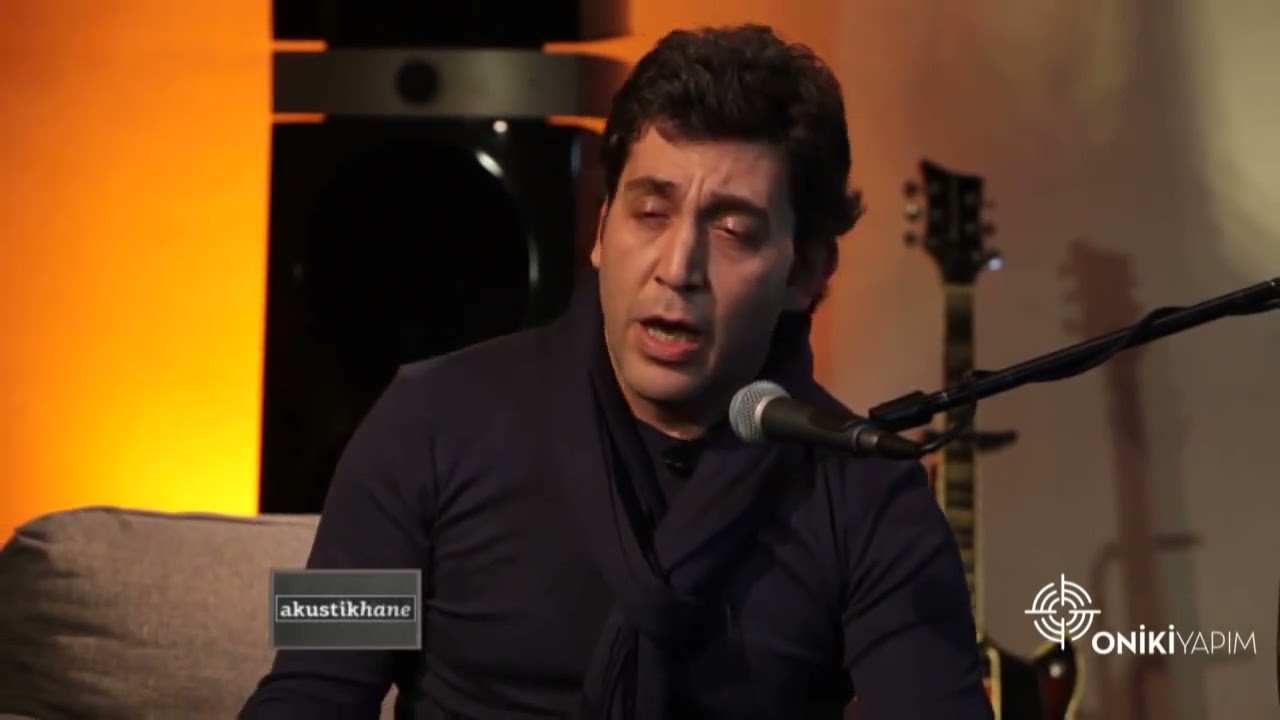 Emre Kınay   Kaptan Cem Karaca cover   #akustikhane ‪#&lrm;GarajKonserleri‬