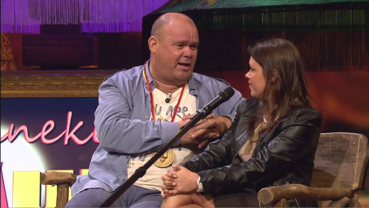 Tranen van geluk door haar | Manneke Paul | VTM