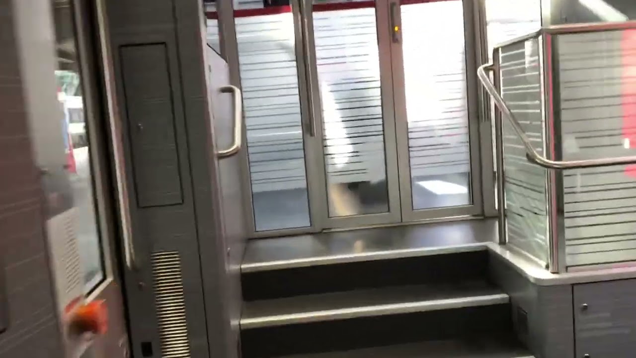 Wagenrundgang im Albula Gliederzug in Chur