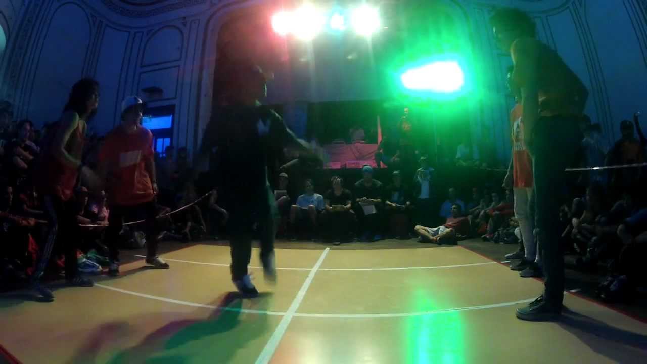 Terrible Style vs Stupi2 Punkys 1- Sangre x Sangre 2012 - Filtros BBoy Battle 3v3