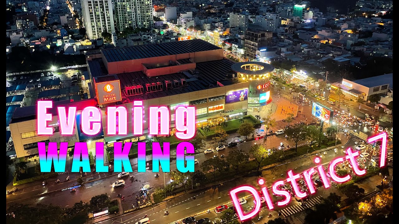 Evening Walking in District 7, Ho Chi Minh City, Vietnam (August 26, 2022)