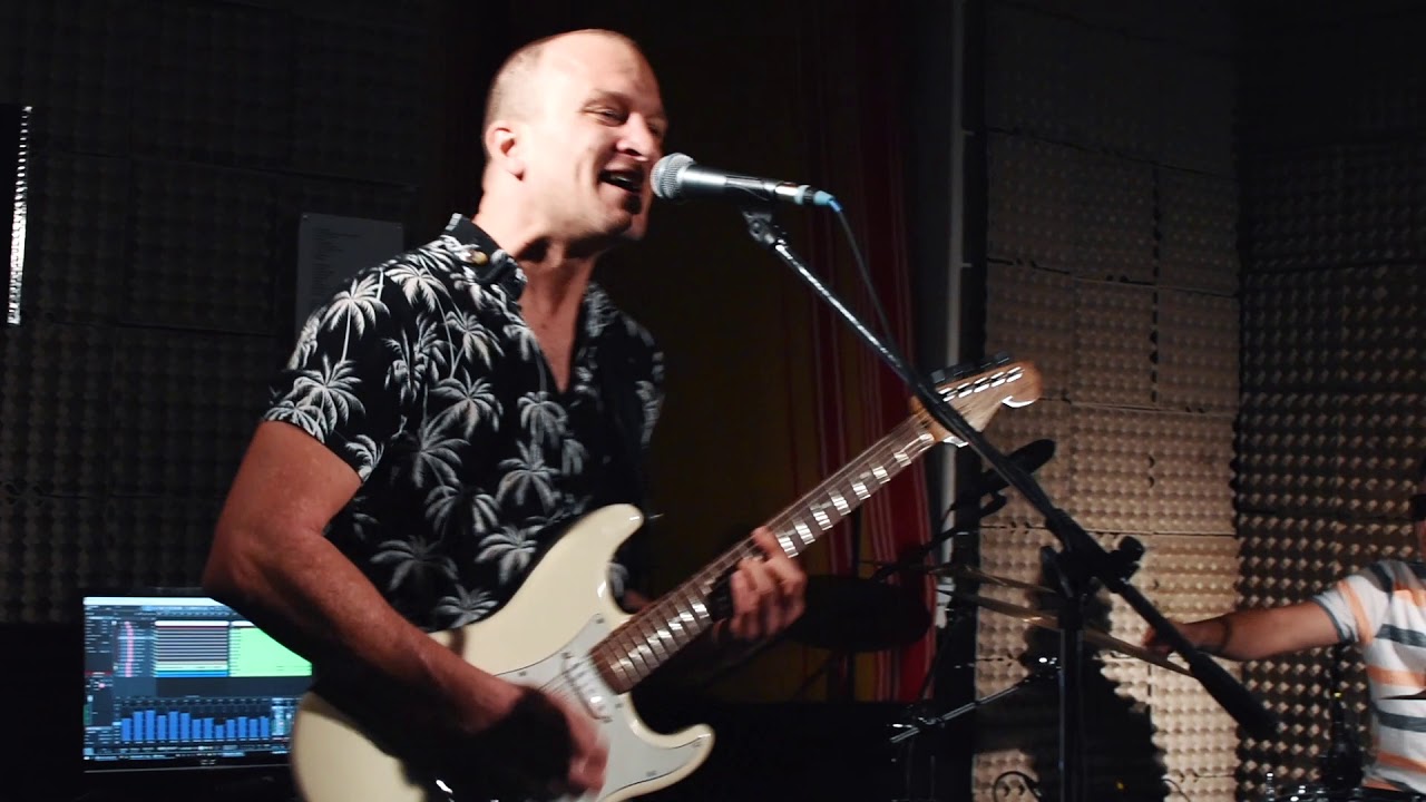 Yogi McFly &ndash; Apr&iacute;lov&yacute; več&iacute;rek (YogiFunkLab Sessions)