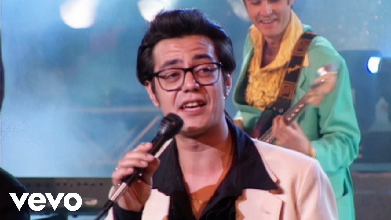Los Manolos - Strangers In The Night (Caliente (Actuación TVE))