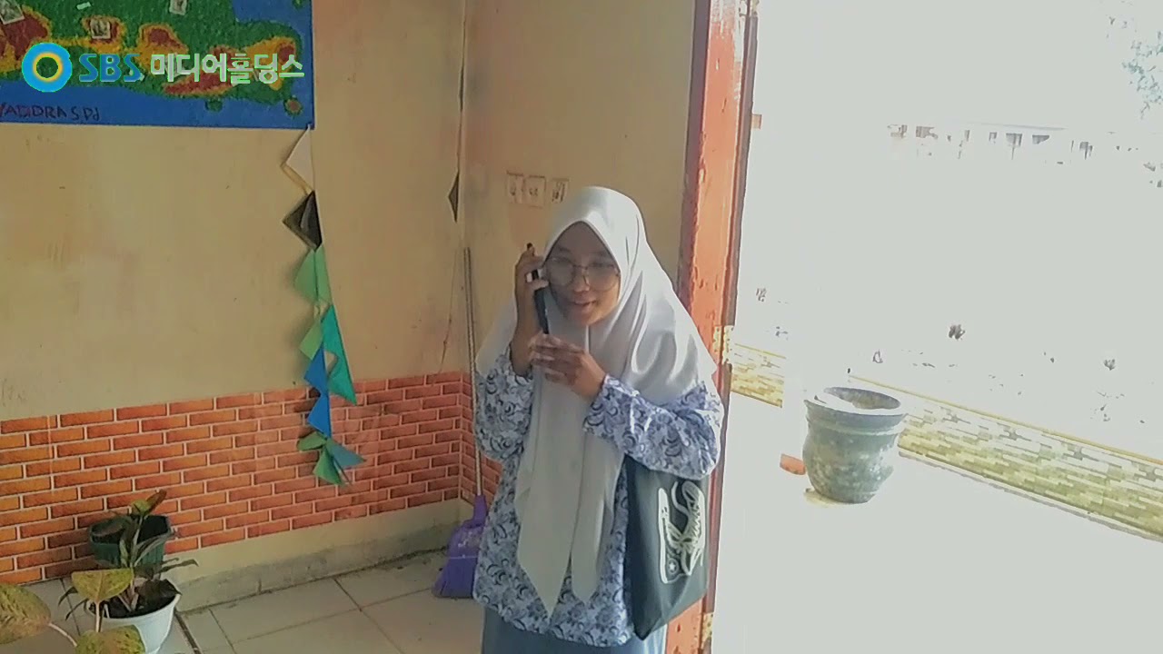 Contoh Drama Sekolah 8 orang ' kelas buangan' . Tugas SBDY kls 10