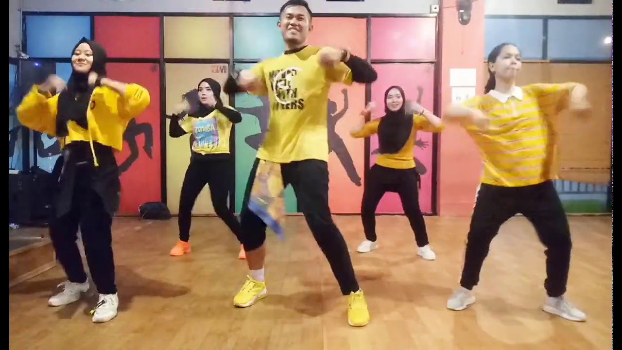 BOM DIGGY vs MI GENTE | DJ KEVIN REMIX | ZUMBA | CHOREO ZIN YAT