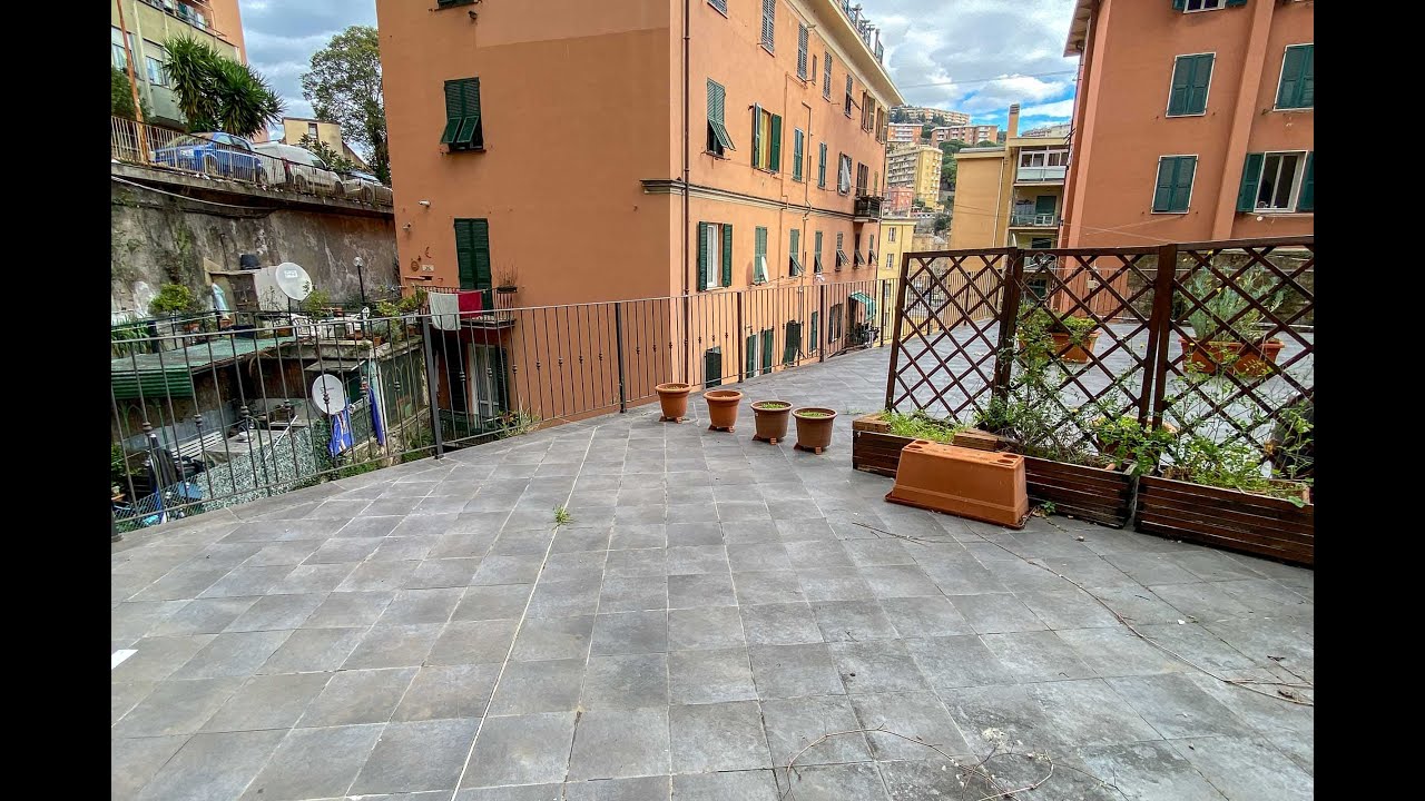Appartamento semi-indipendente con giardino e terrazzo a Genova | Via Montaldo