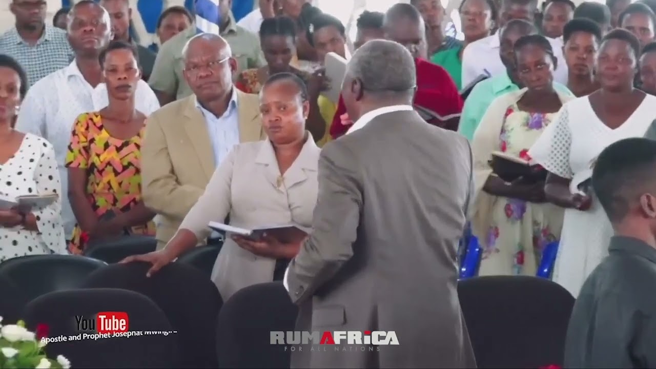 NABII NA MTUME JOSEPHAT MWINGIRA AMKUNJAKUNJA MUUMINI NA KUWAKEMEA WANASHERIA WASIOMJUA MUNGU