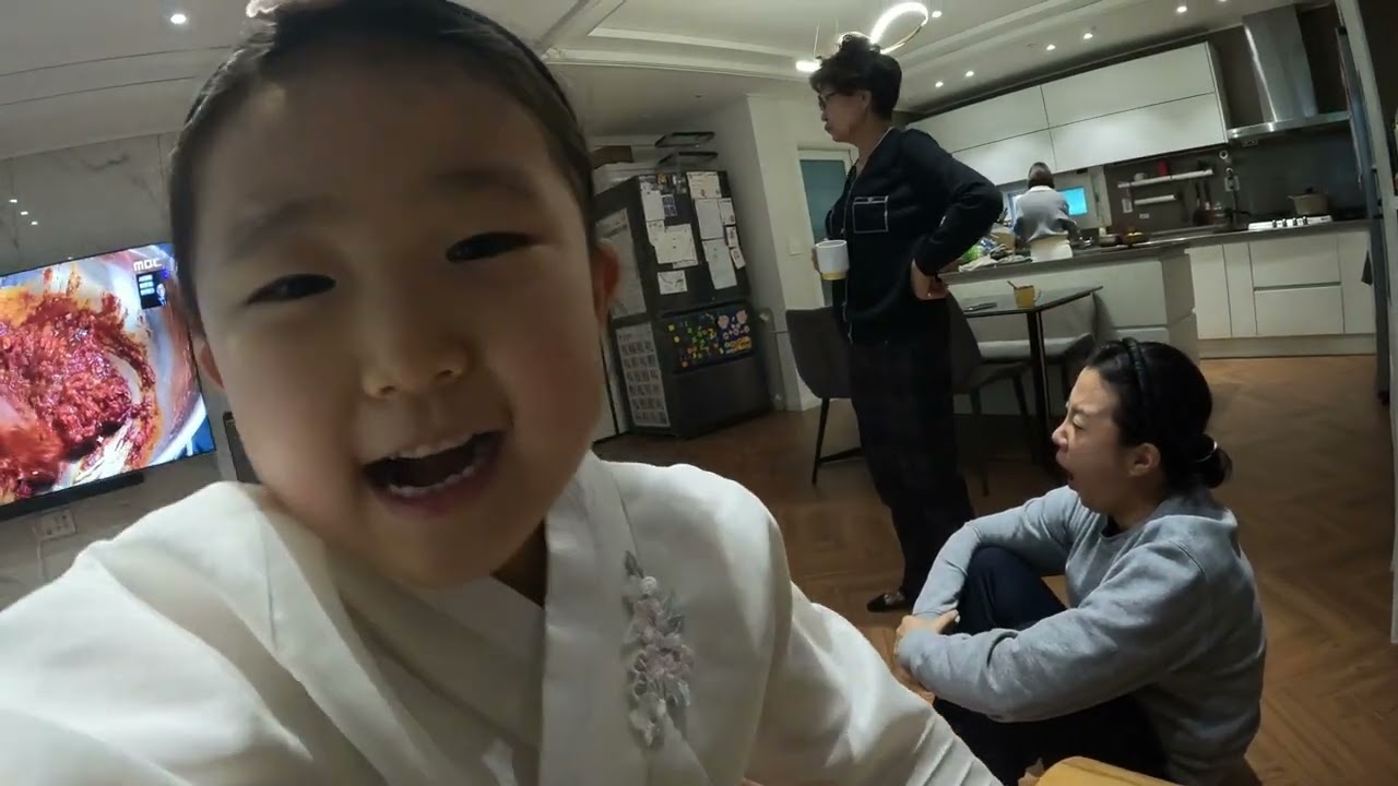 26년 2월 18일 지유네가족 설날 일상