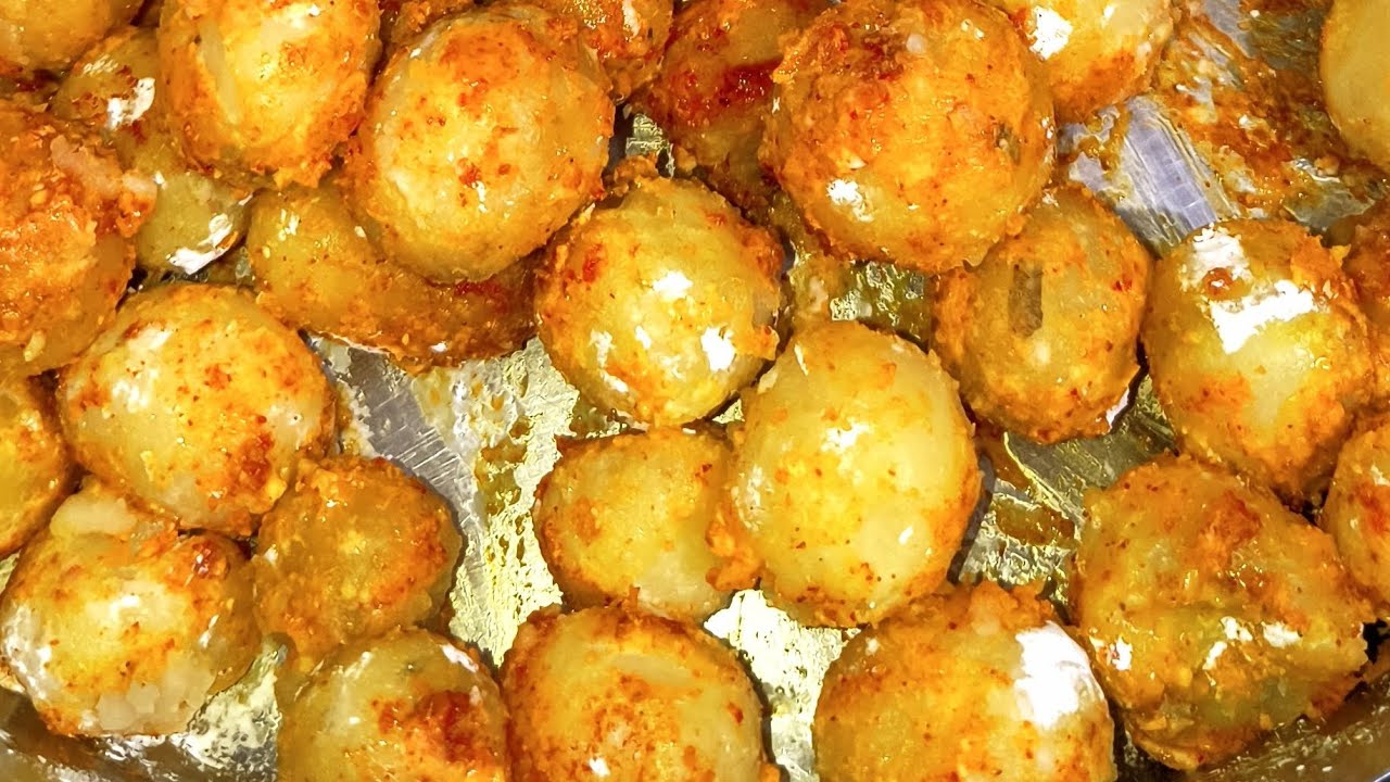 पराठे के साथ खिलाइए और खाइए cute patoto ki sweet sabji #cooking #food #recipe #viral #video 