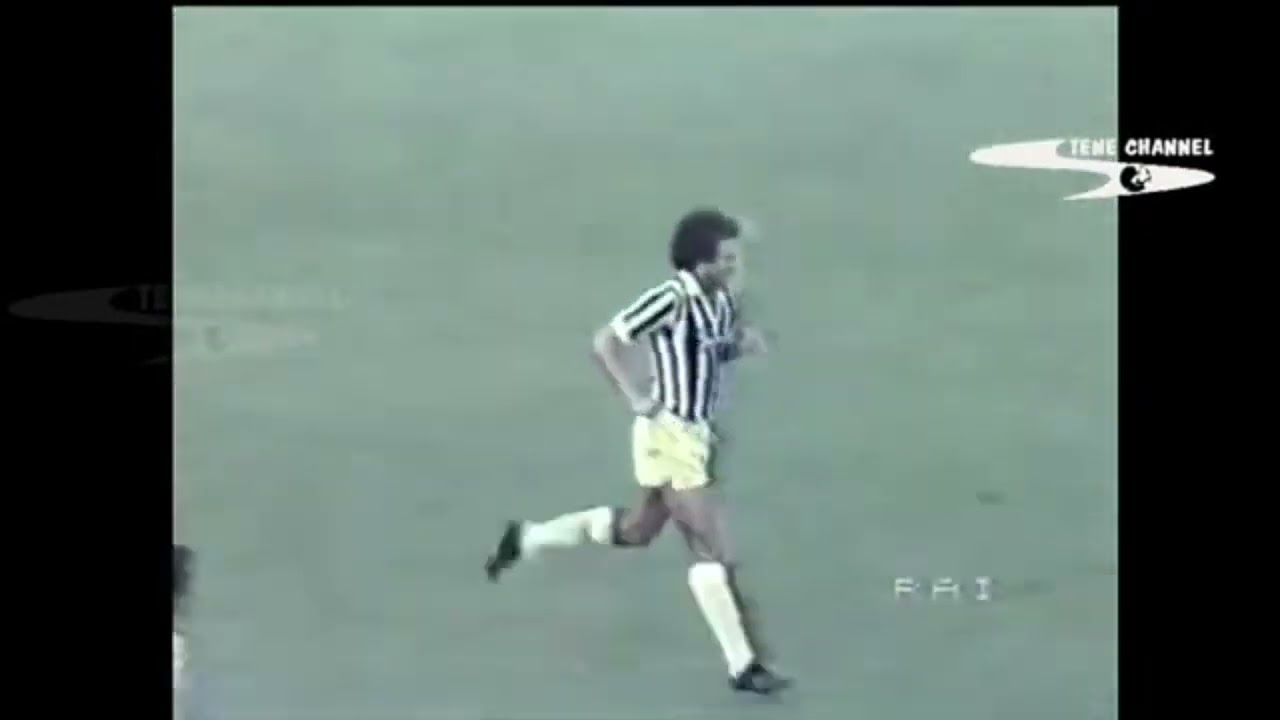 Platini Dribbling superb Skills ‐ No One Came Even Close Of Michel Platini