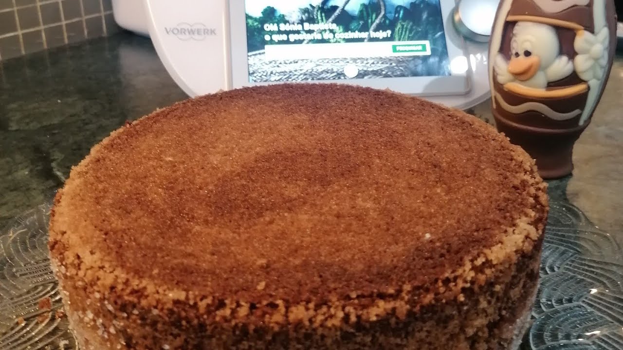 Bolo de Chocolate fofinho e húmido Bimby TM6 / Thermomix