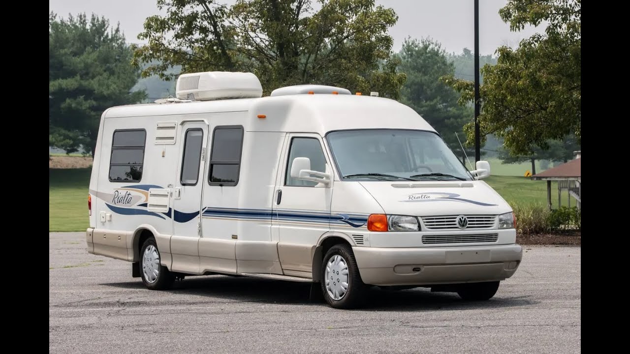 Interior - 2003 Winnebago Rialta Volkswagen Eurovan 6-Month Warranty!