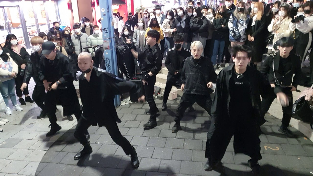 리미트(Limit)/ LOVE ME RIGHT - EXO(엑소) 홍대버스킹(HongDae Busking) 20201121