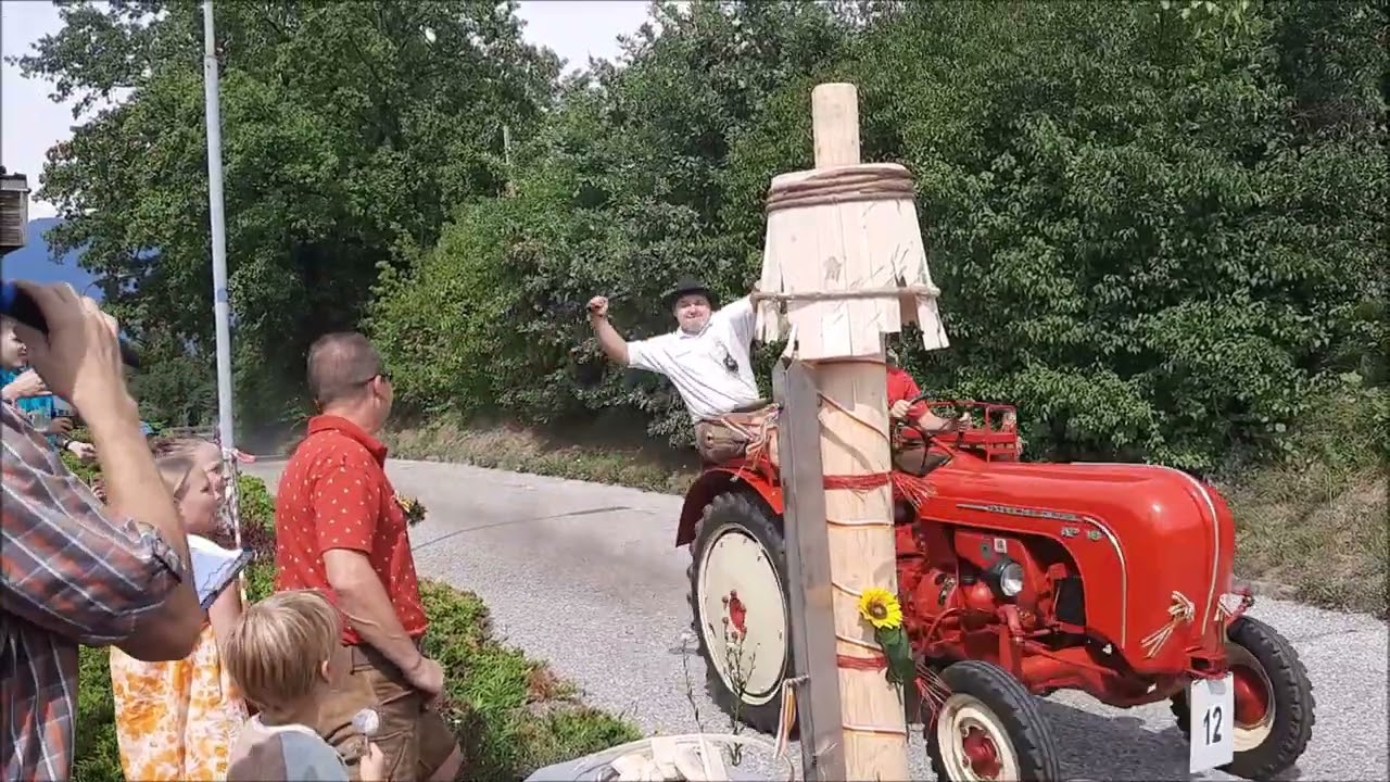2022 Traktor Kufenstechen Maria Gail