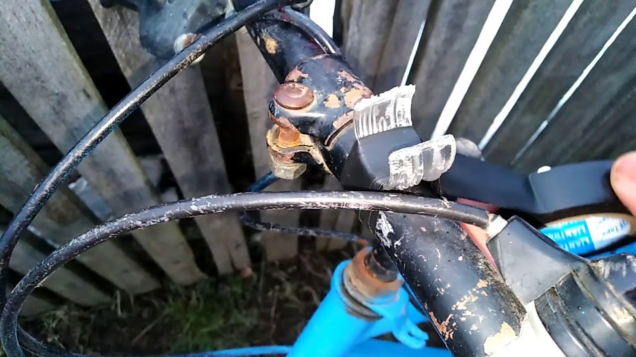 Kako napraviti držač za lampu na biciklu.  how to make a lamp holder on a bicycle