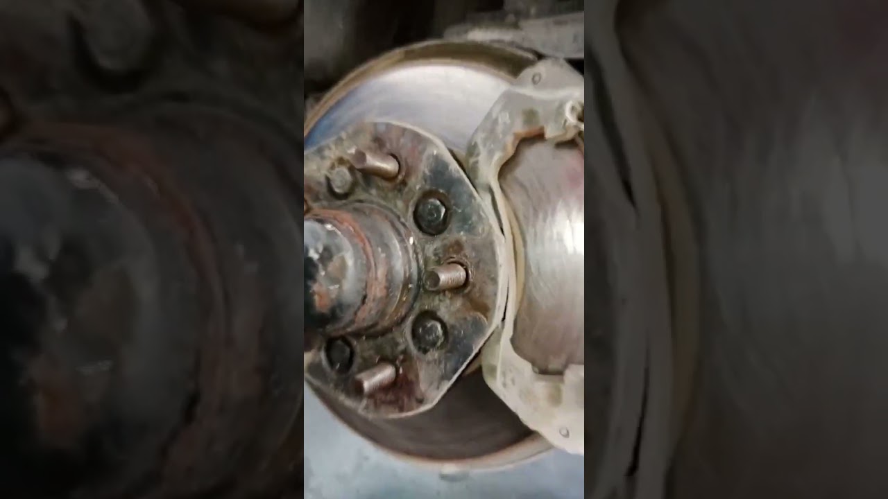 Mitsubishi l300 makalansing pag nalulubak eto mga nakita ko mga boss.#tips #mekaniko