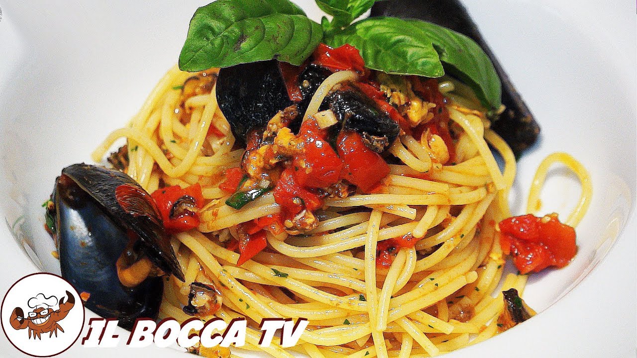 302 - Spaghetti cozze e pomodoro..per noi valgon più dell'oro! (pasta estiva di pesce facile veloce)
