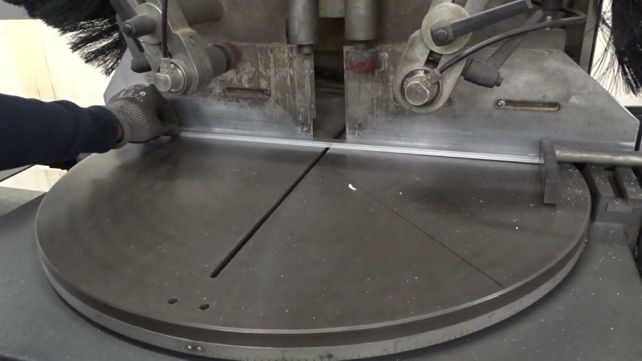 Bomar AL 500 Semi Automatic Circular Saw