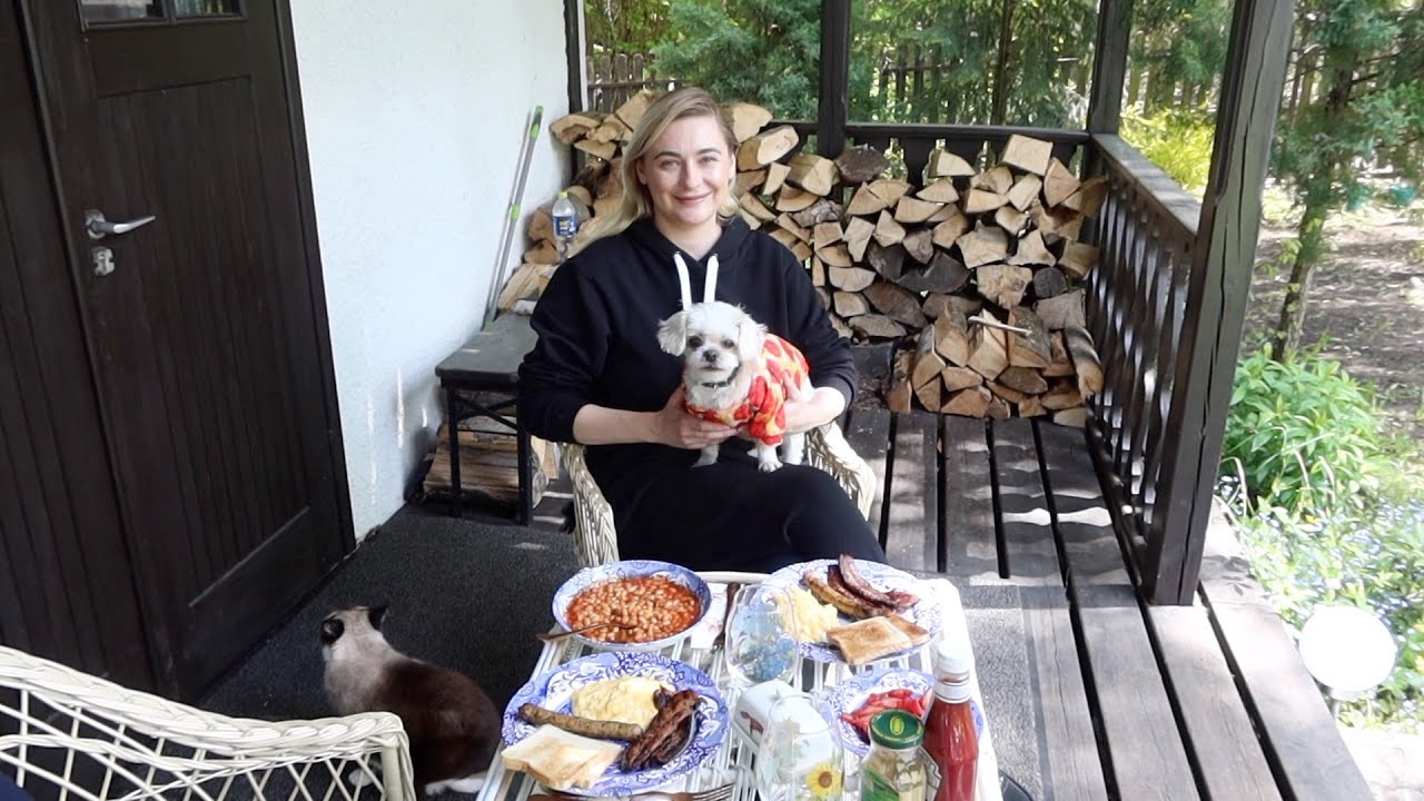 ŚNIADANIE NA WYPASIE