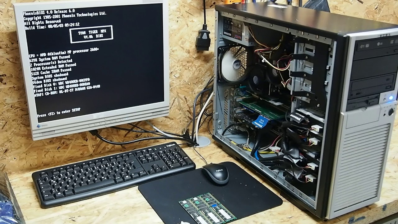 Tyan Tiger MPX S2466 2x Athlon MP 2600+ boot up with 1024MB ECC REG DDR RAM