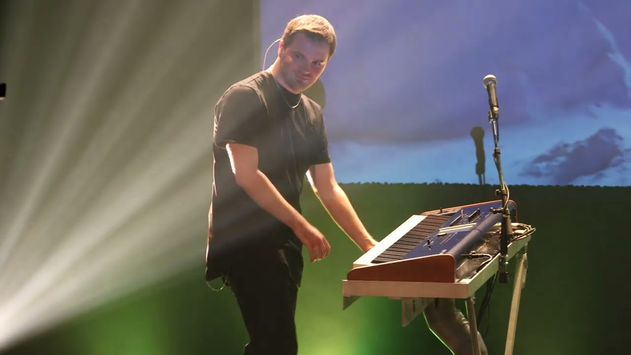 Living the Dream (Dream Theater Tribute) @ Quebec City - 2025-11-15