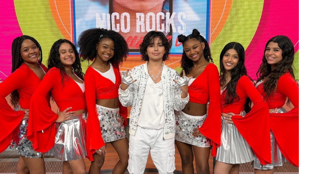 Nico Rocks is taking you behind the scenes at Despierta America:)