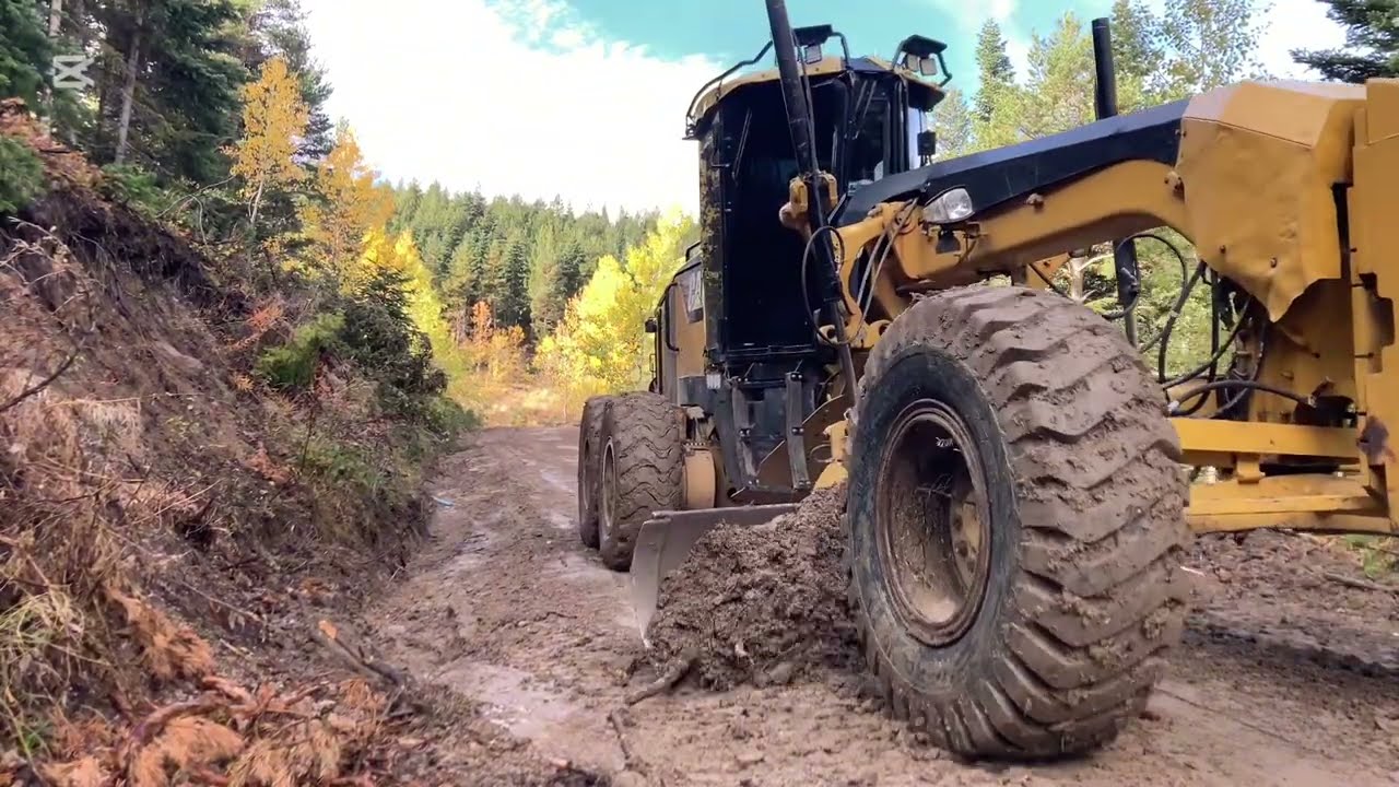 CATERPİLLAR 140M GRADER YOLLARI CAM GİBİ TEMİZLİYOR YOLLARIN ONARIMI NASIL YAPILIR #roadwork #keşfet
