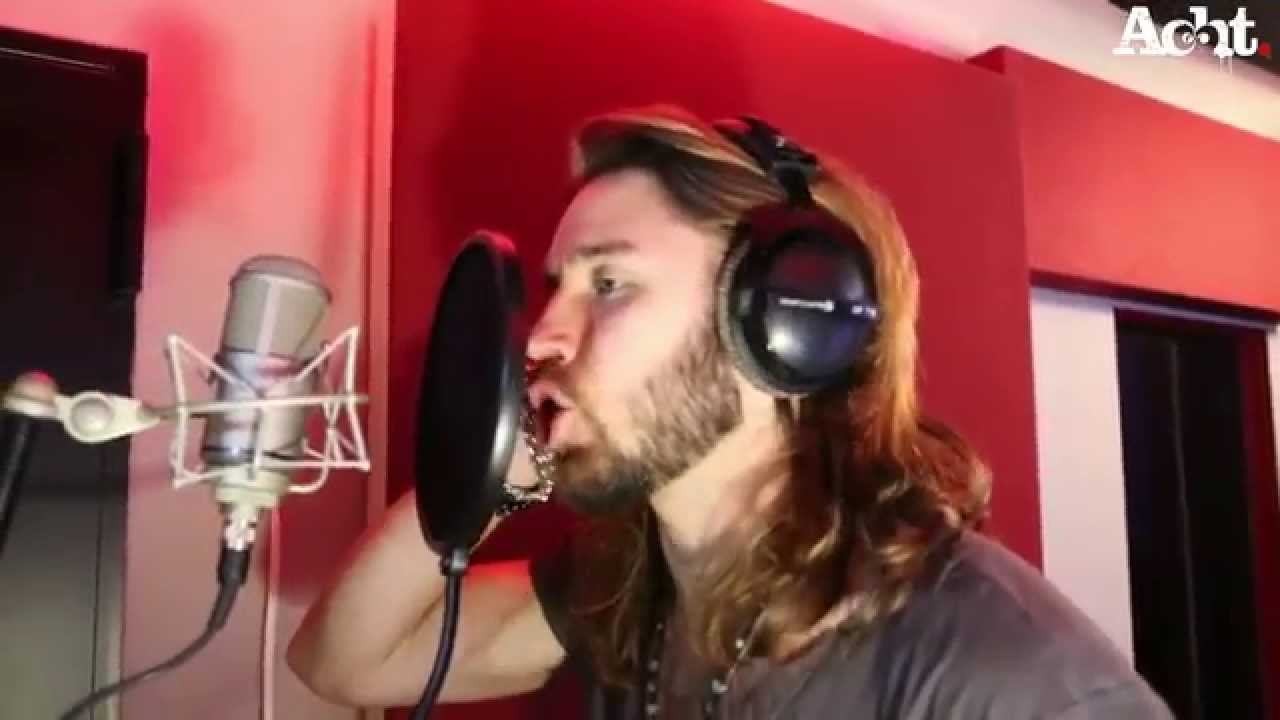 Acht im Studio 