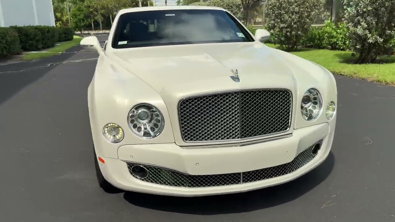 2015 Bentley Mulsanne Mulliner - Walk Around