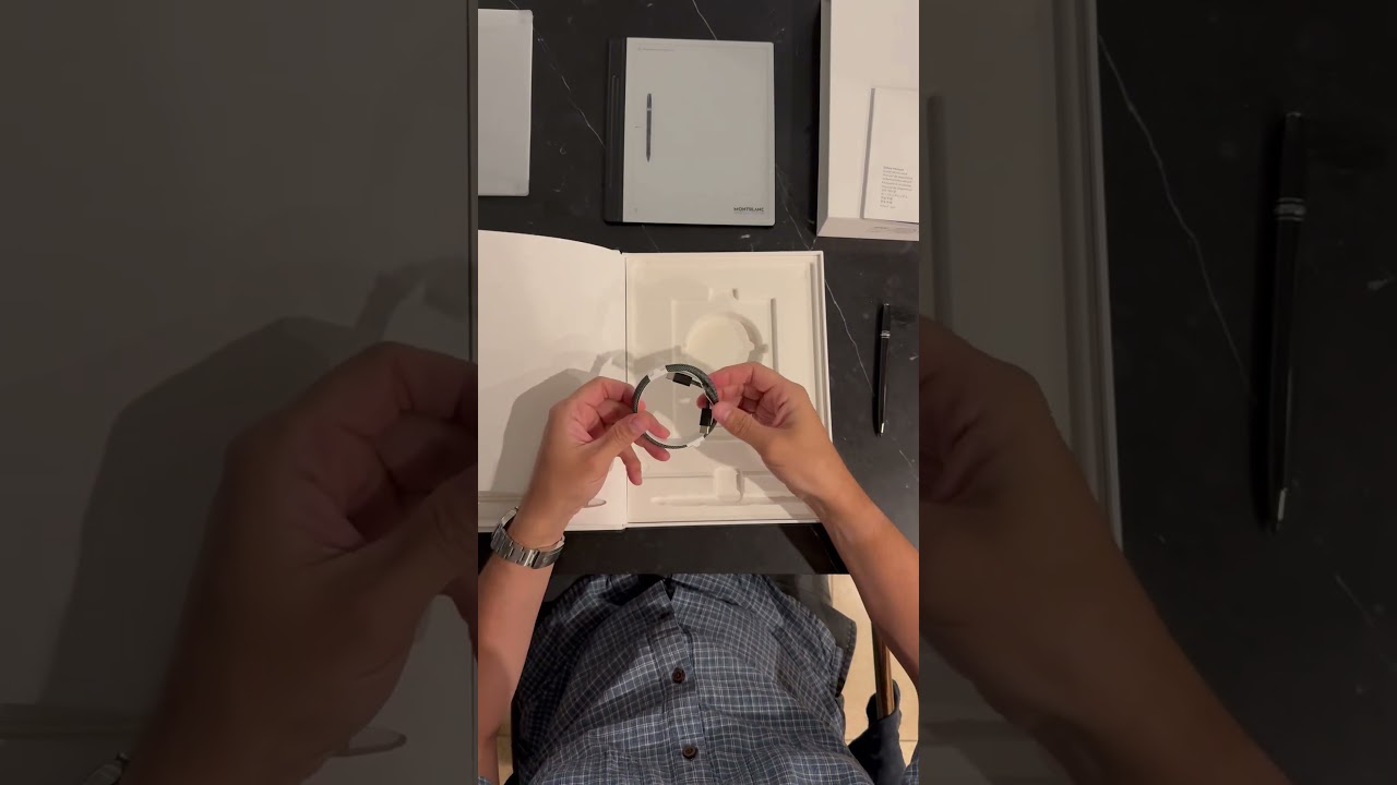 MONTBLANC Digital Paper Mystery Black &ndash; What&rsquo;s Inside the Box?!