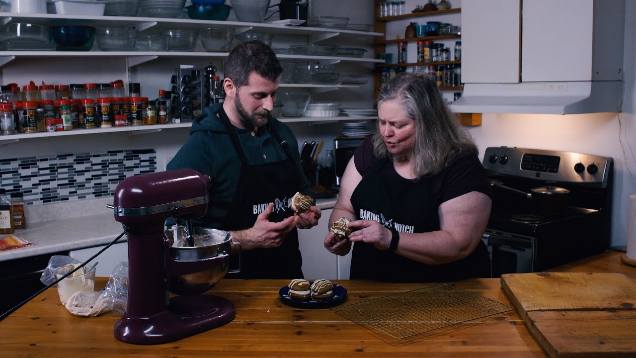 Baking It Up A Notch - Episode 4, Spicy Ginger Whoopie Pies
