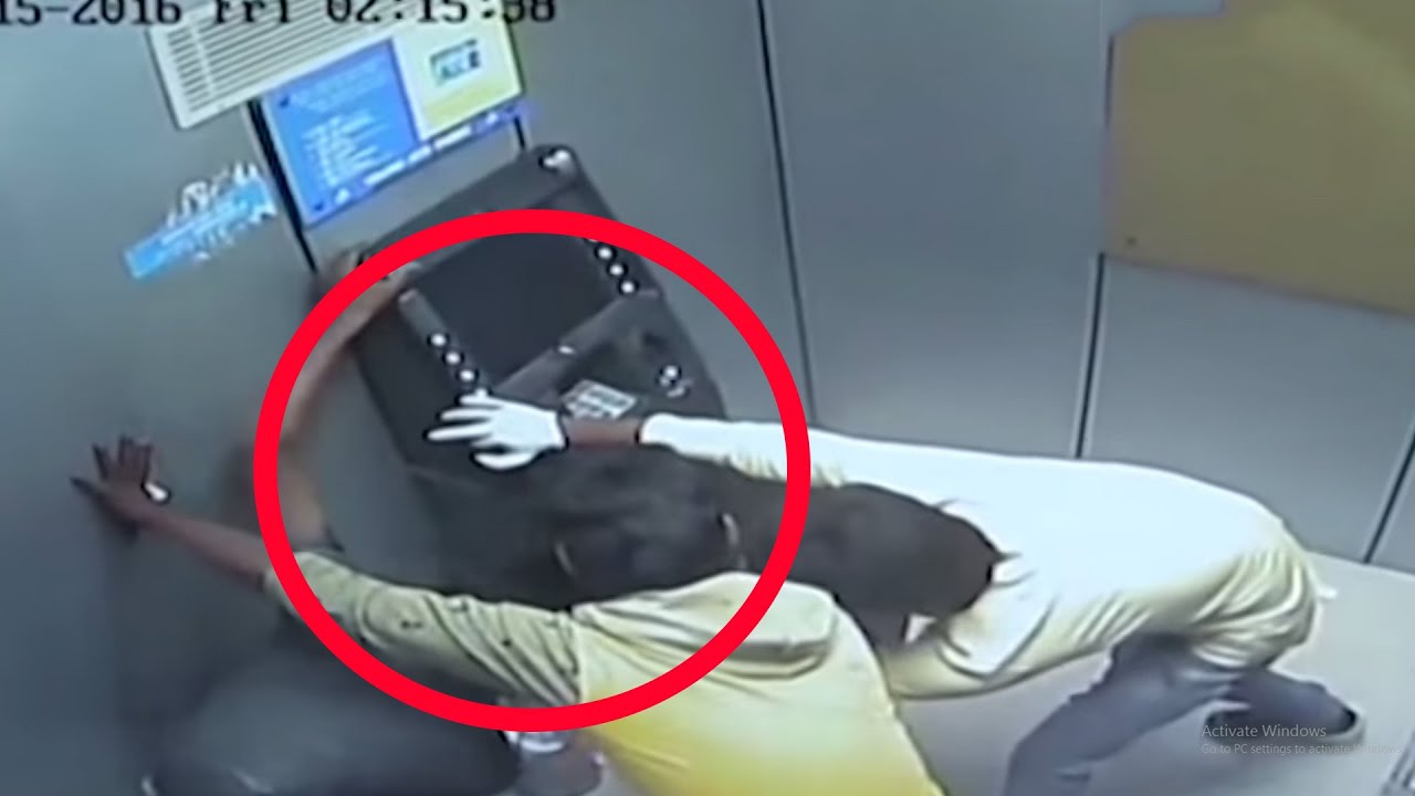 Three Man Robbed Atm In Aliganj Arrested
