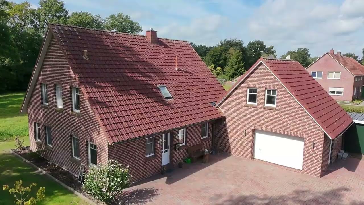 Ruhig gelegenes Einfamilienhaus mit großem Grundstück und moderner Ausstattung