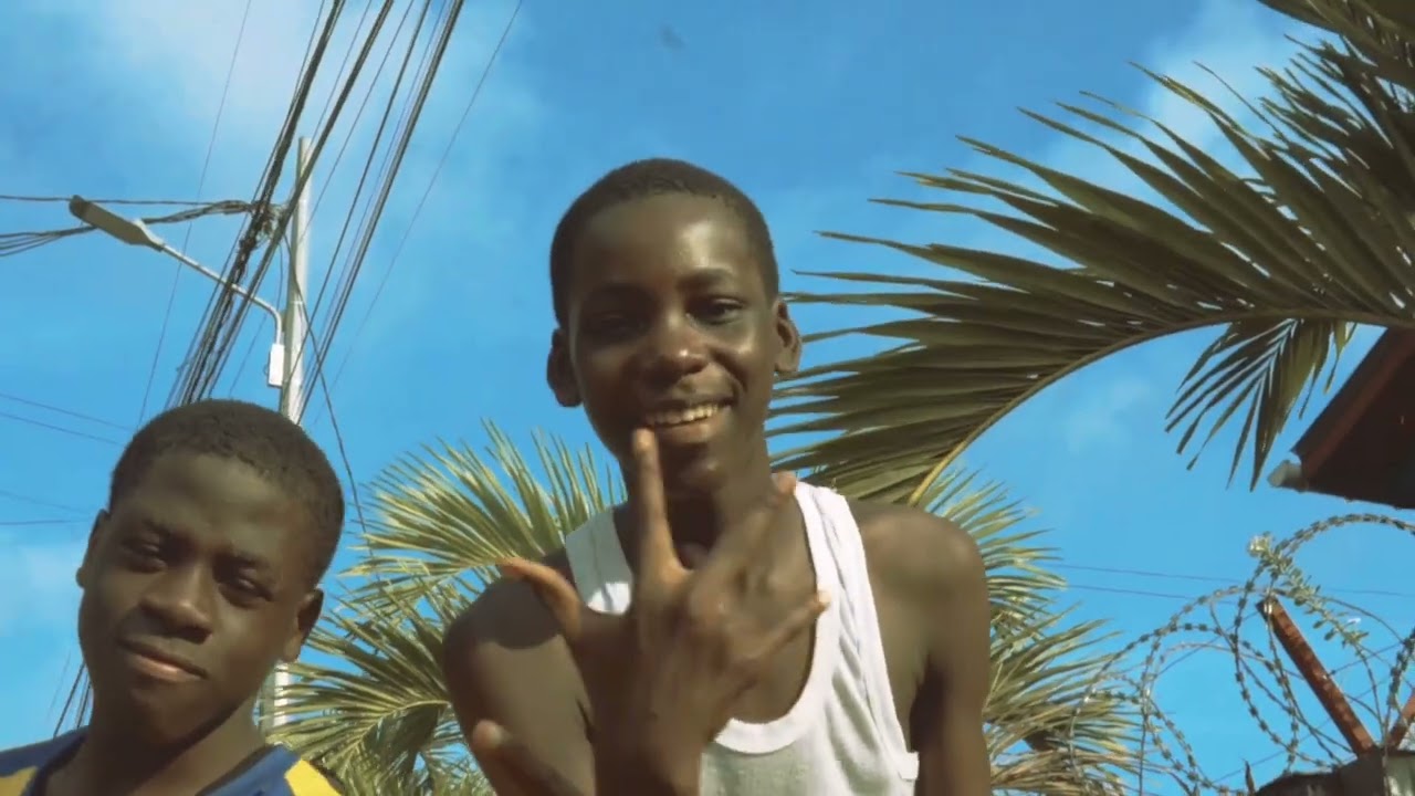 PINIMA DU BENDO-MANDINGUE (clip officiel)