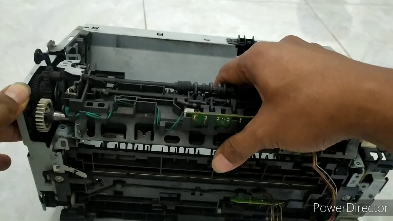 cara menangani paper jam / kertas macet printer LaserJet p1102/1005/1006