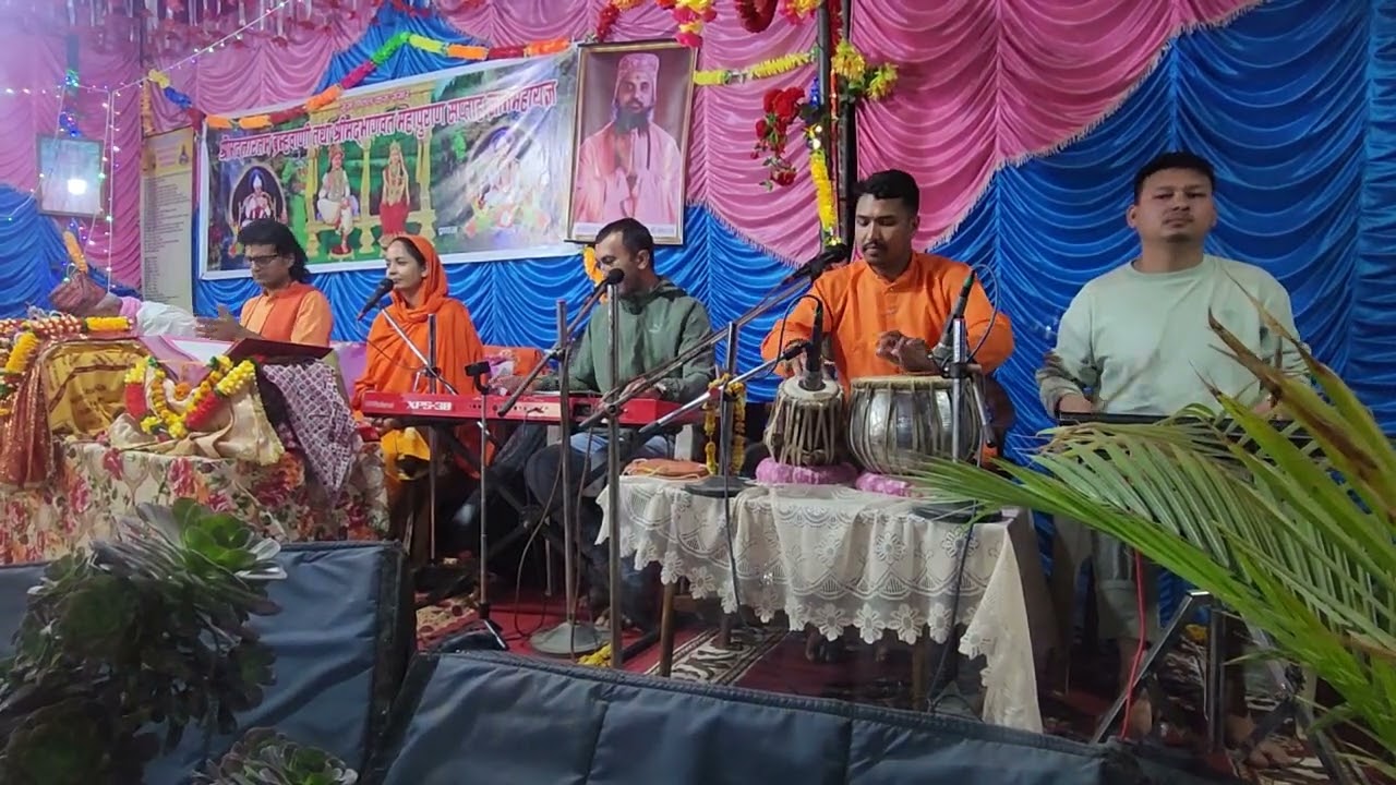 लौ आयो फेरि पनि नेपाली भजन राधा र कृष्णसाथ वृन्दावनमा जाउँला है चाँदनीको रात।