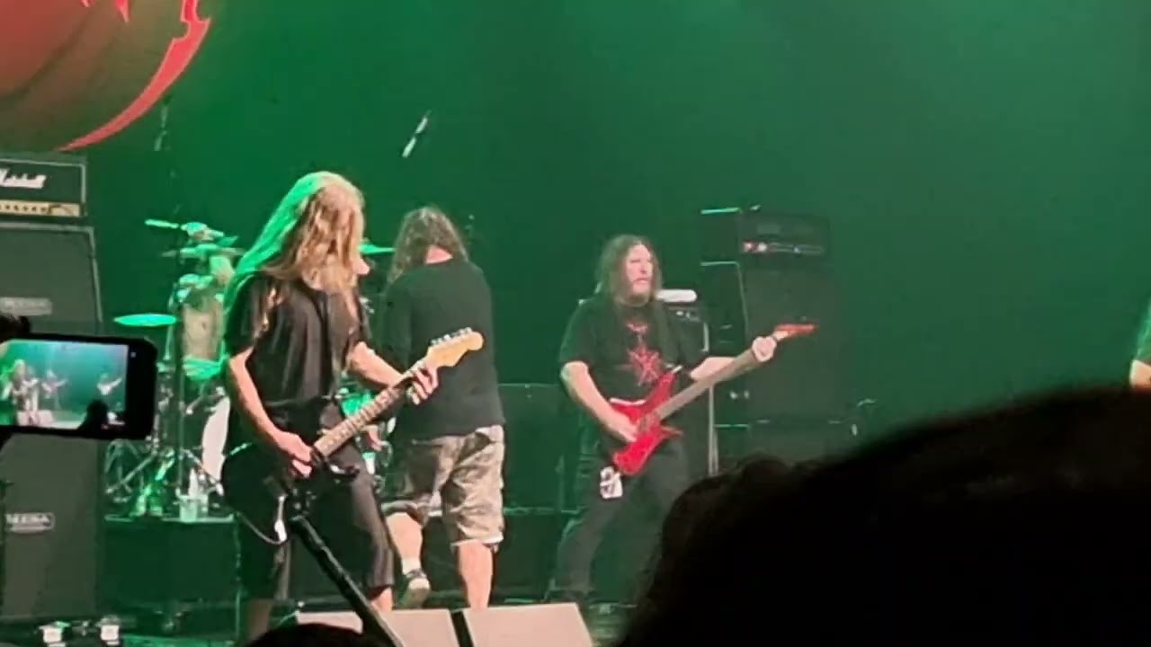 Obituary - Slowly we Rot, Live at Teatro Cariola 2022, Santiago, Chile