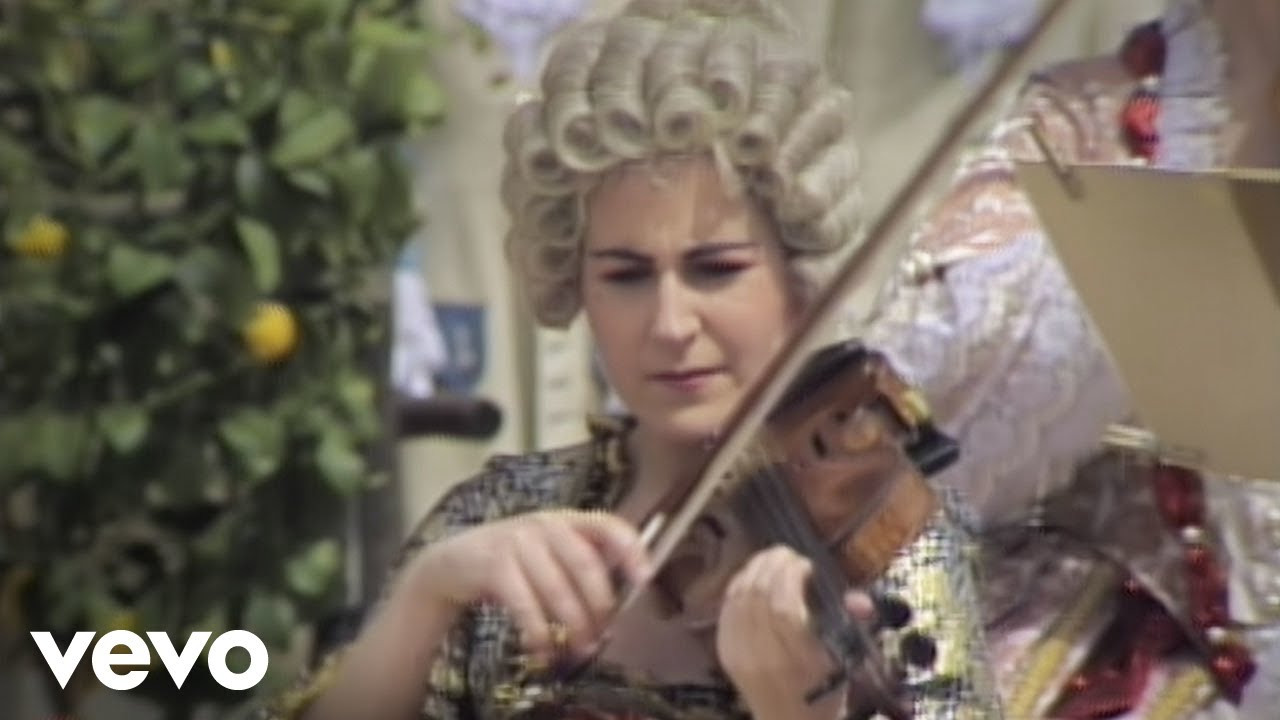 Serenata Part I (Eine kleine Nachtmusik) (Das Sonntagskonzert auf Tournee 10.05.1992)