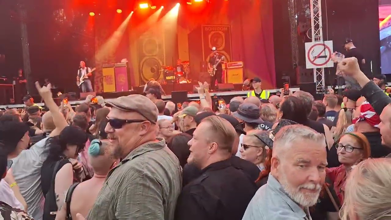 SEX PISTOLS Feat. Frank Carter : Bodies (live @ Porispere, Pori, FIN 1:st August 2025)