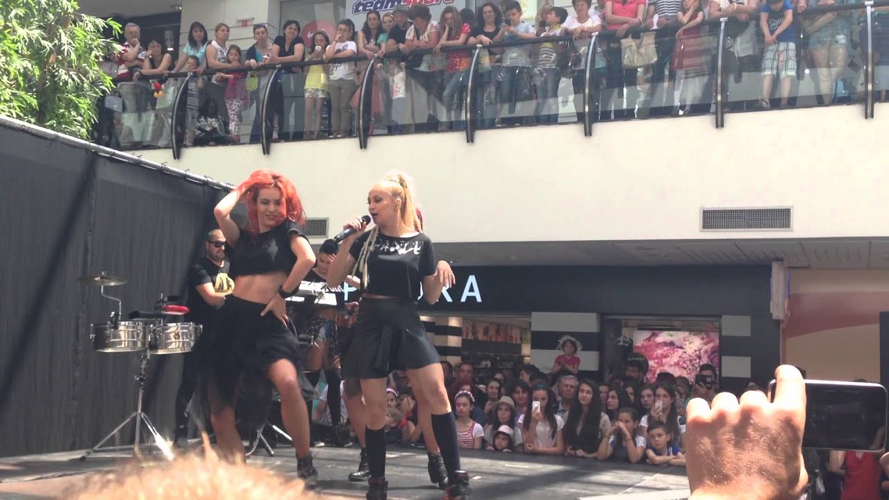 LORA - Puisor (live)_Arena Mall Bacau_31 05 2015