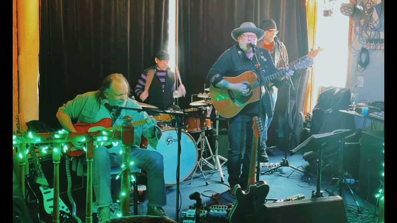 Righteous Hillbillies-All Just to Get to You