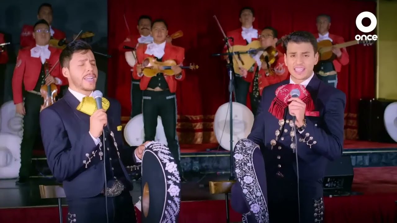 Los Hermanos Barba - Deja que salga la luna (en vivo)