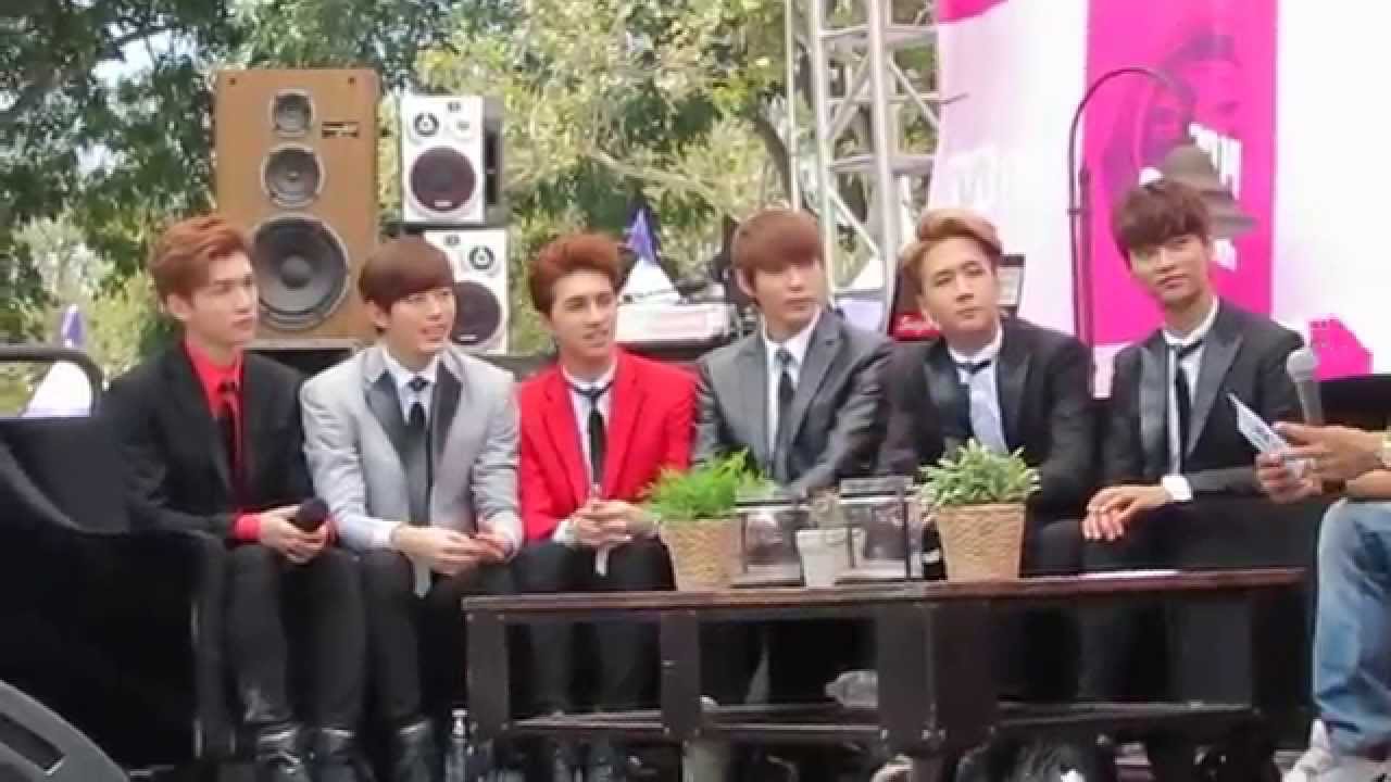 [Fancam] Testing Vixx's English (DFLA)