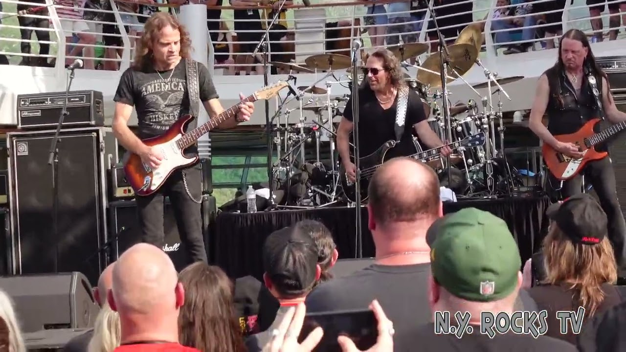 Winger on The Monsters Of Rock Cruise ''MORC'' 2023
