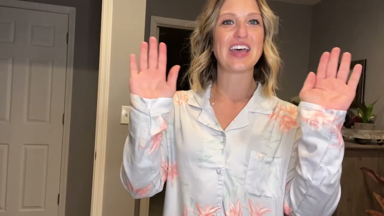 Review of Women's Nightgown Soft Nightshirt for Women Button Down Sleepshirt Long Sleeve Nightshirt