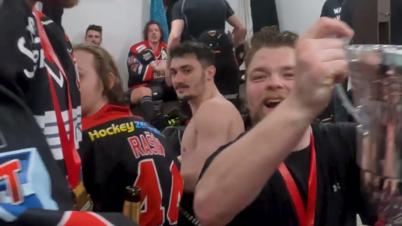 Meisterfeier Teil 4 Harzer Falken Braunlage Meister der Eishockey Regionalliga Nord 2023/2024