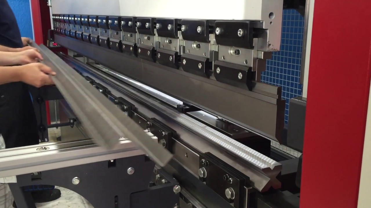 Dener Smart XL 135-30 Hydraulic Pressbrake, With ESA CNC Control
