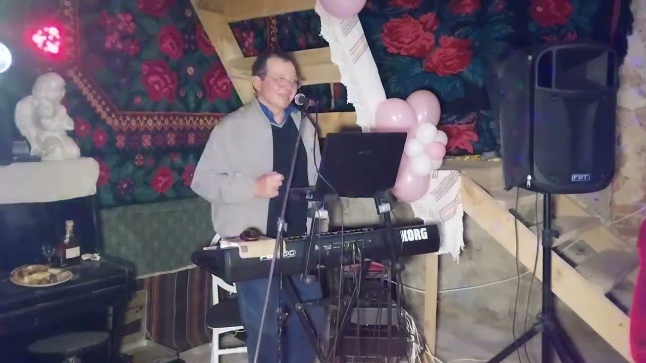 Ochii negri... Distracție la maximum...