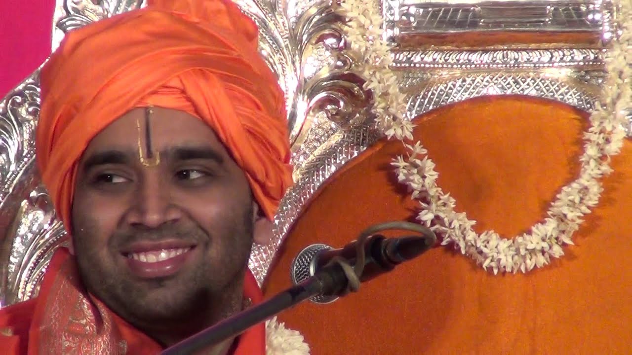 Part 1, Pravachan by Sree Samyameendra Swamiji  of Kashi Mutt Samsthan