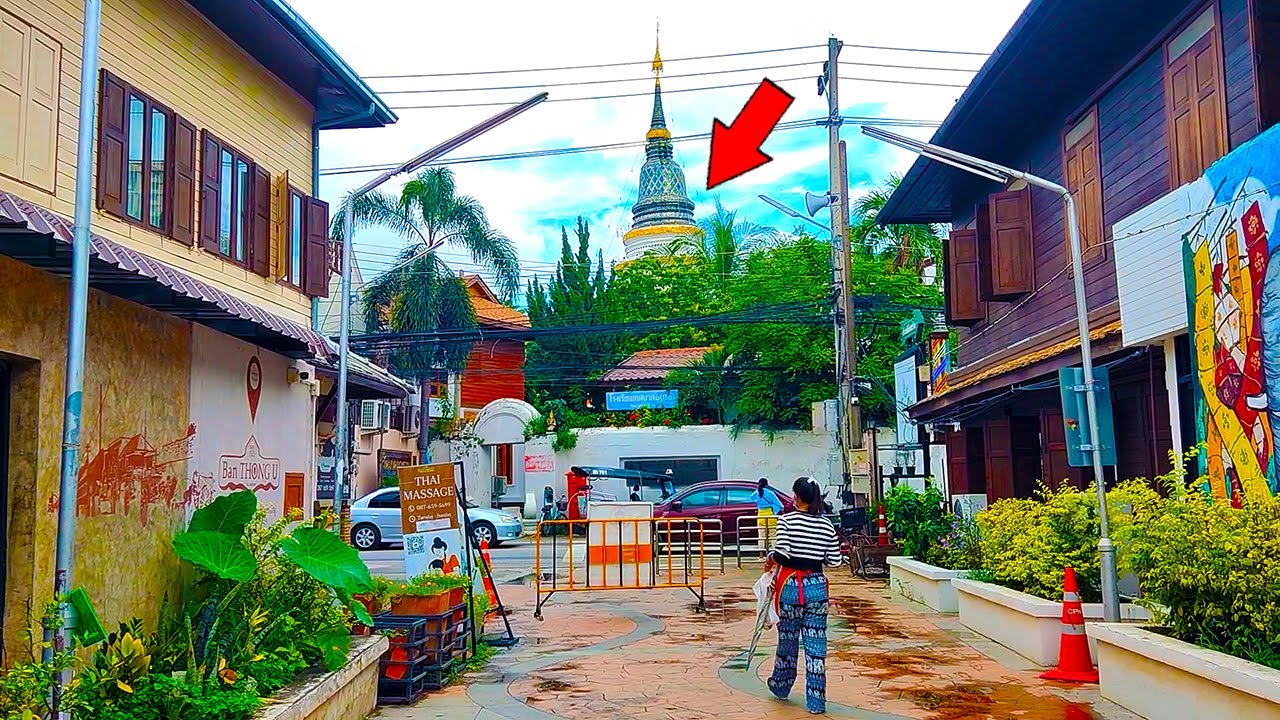Walking Around Wat Ket Karam (วัดเกตการาม) in Chiang Mai | Thailand Street Walk